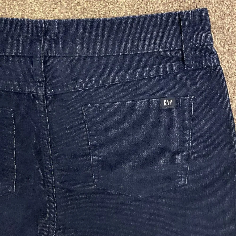 GAP Women's Corduroy Shorts 4 inch Blue Raw Edge Hem Cut Off Size 4 - NWT $49.95